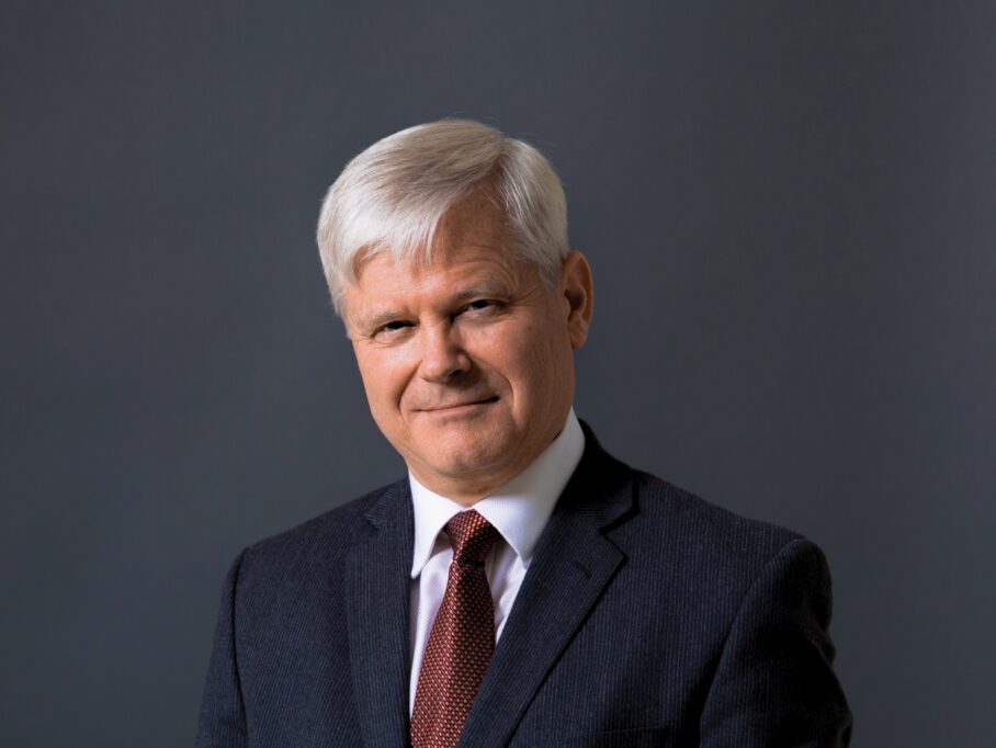 Five questions with economist Chris Richardson, keynote speaker at the ...